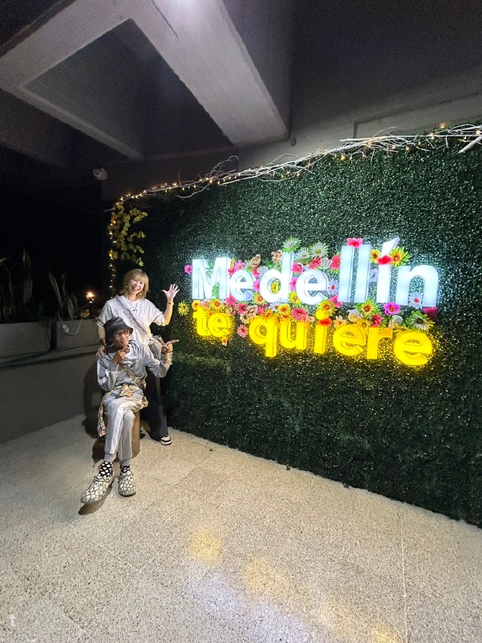 1765272529266313.jpg 62425e1agy1i84j2nmg80j216o1kw1kx.jpg